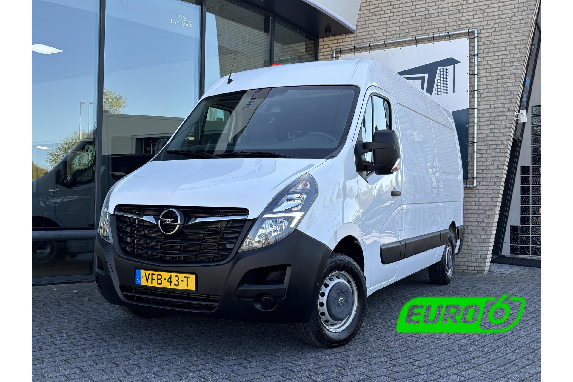Opel Movano 2.3 Turbo L2H2*A/C*CRUISE*HAAK*CAM*TEL*PDC*